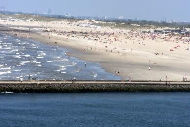 Sandee Hoek Van Holland Beach