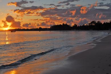 Sandee Wimbe Beach