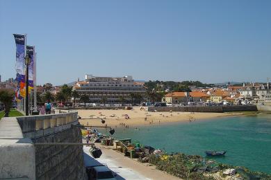 Sandee - Cascais Beach