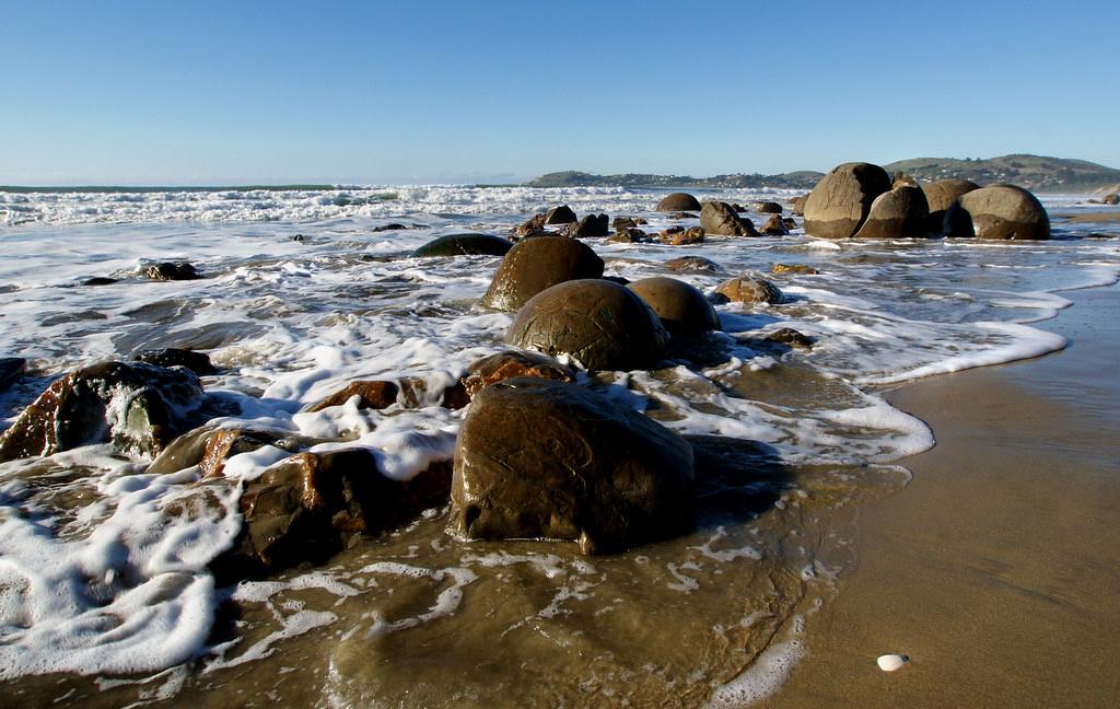 Sandee - Moeraki Boulders Beach