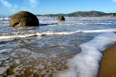 Sandee - Moeraki Boulders Beach