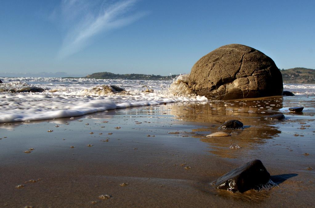 Sandee - Moeraki Boulders Beach