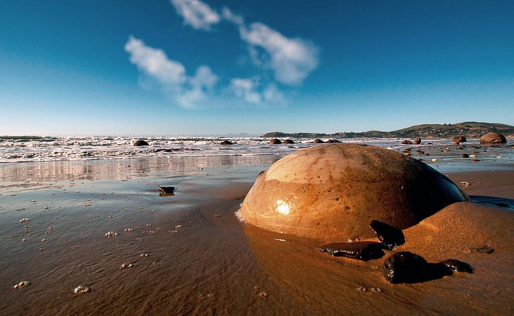 Sandee - Moeraki Boulders Beach