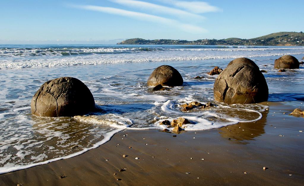 Sandee - Moeraki Boulders Beach