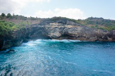 Sandee Pasih Uug Beach Photo