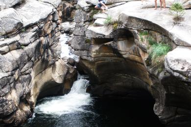 Sandee Devil's Punch Bowl Photo