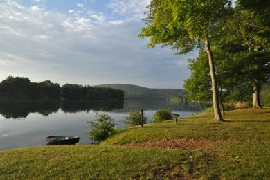 Sandee Lake Waramug State Park