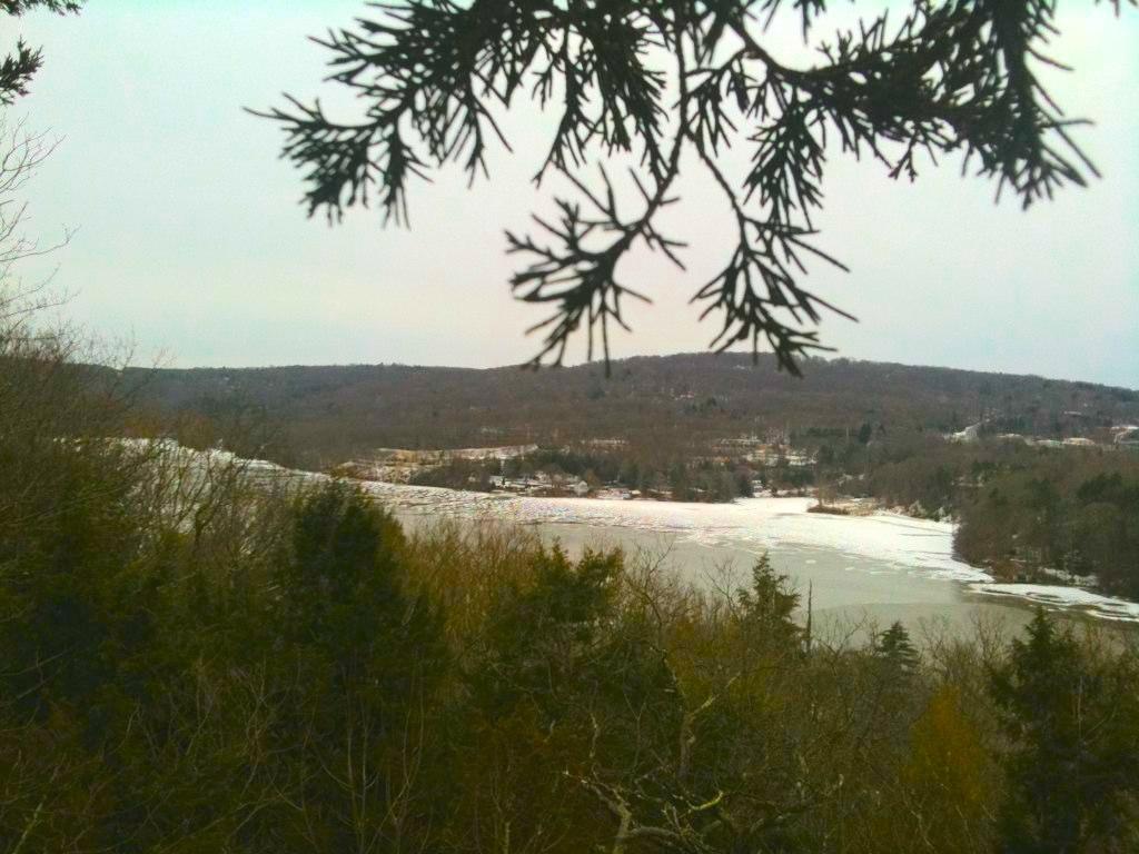 Sandee - Lake Zoar