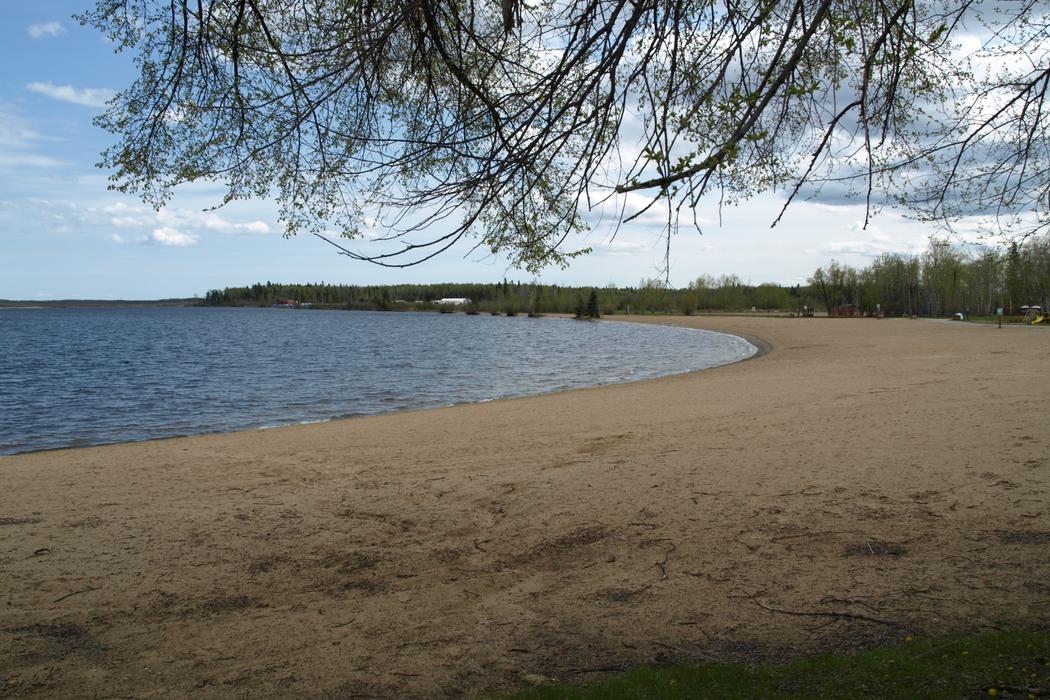 Sandee Falcon Lake Main Beach