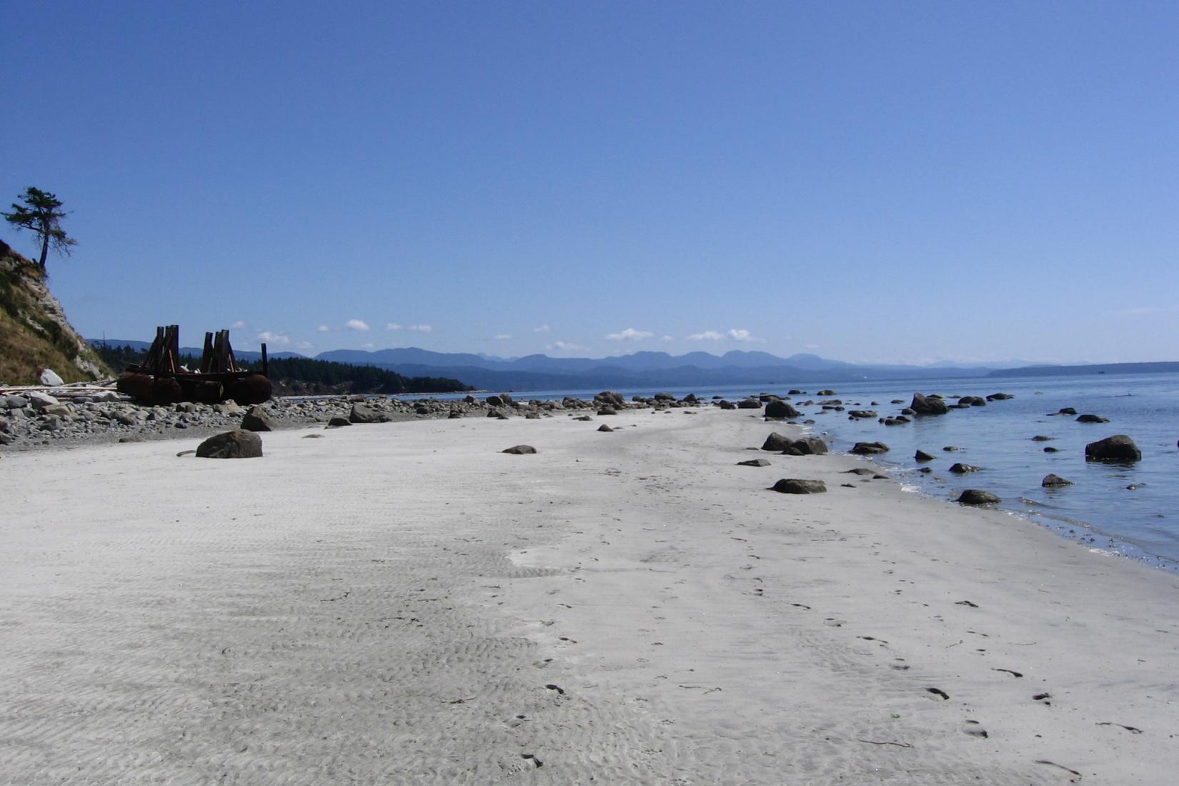 Sandee - Savary Island