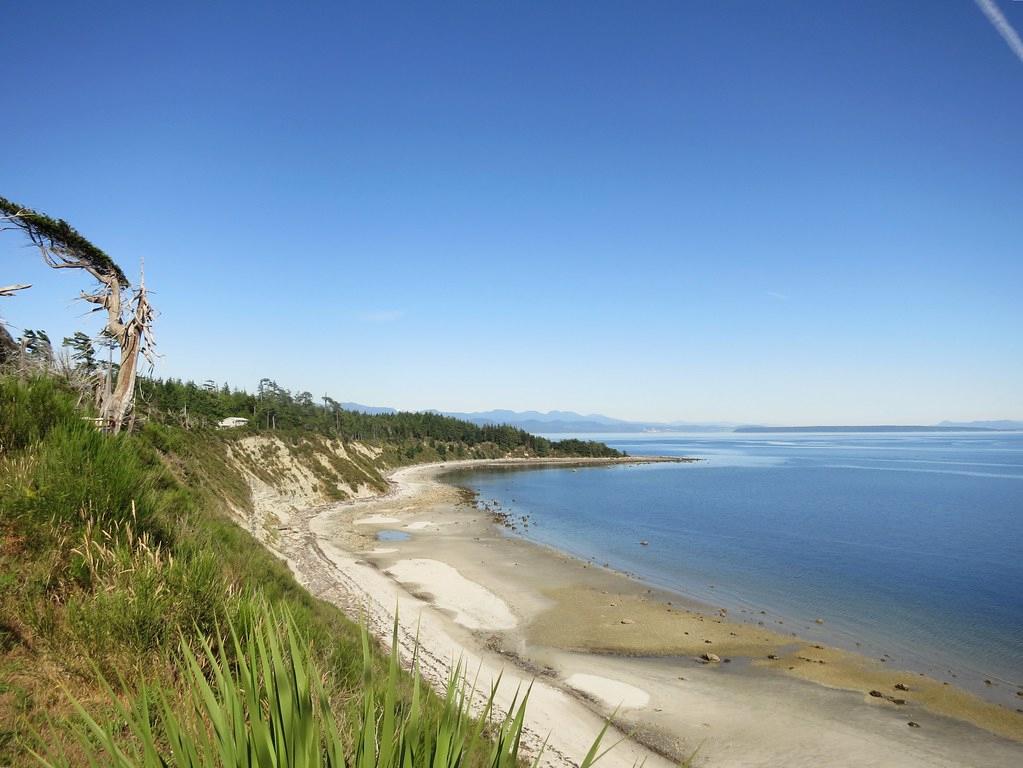 Sandee - Savary Island