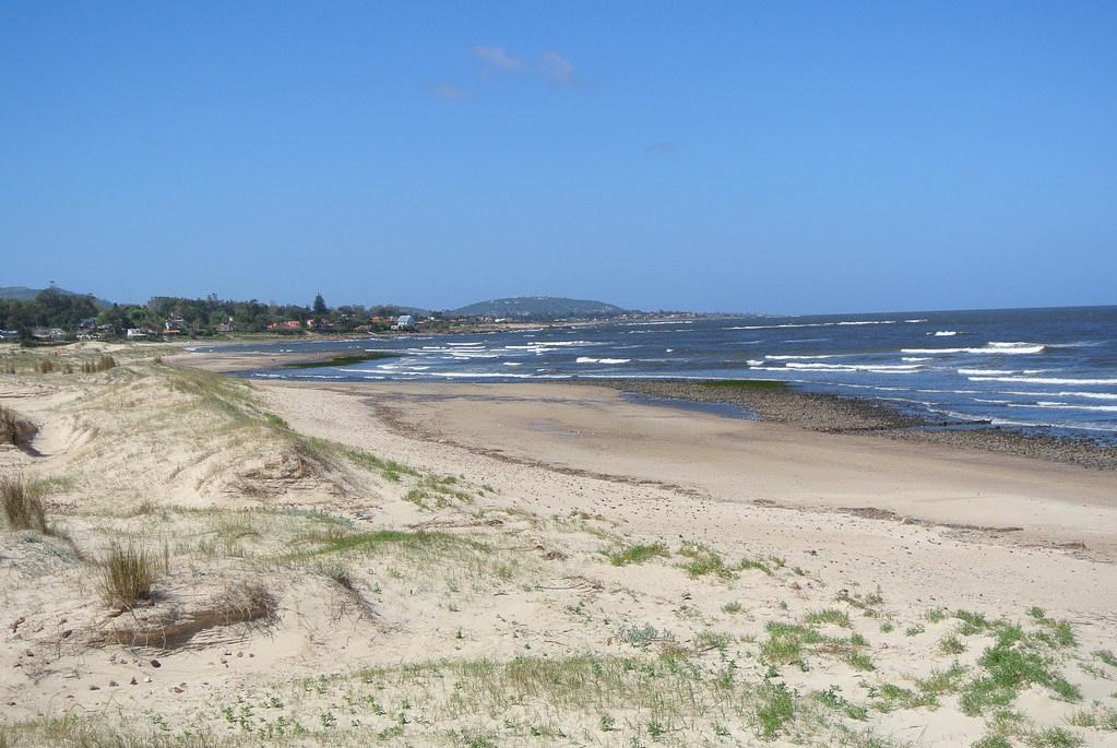 Sandee - Playa Las Flores