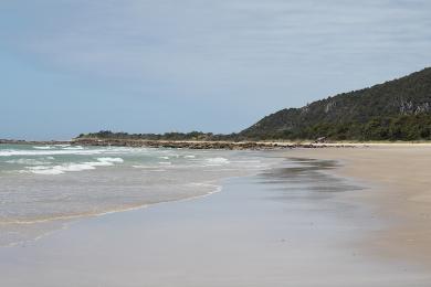 Sandee Sisters Beach