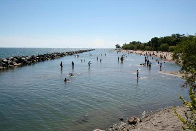 Sandee Barrie Beach