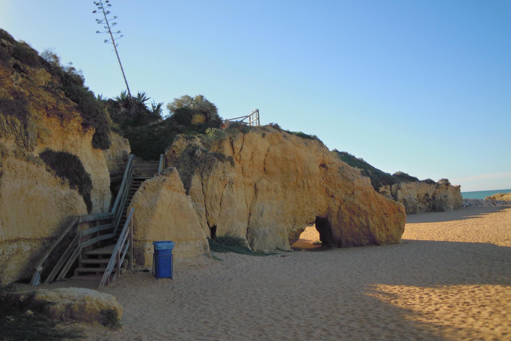 Sandee - Praia Dos Alemaes