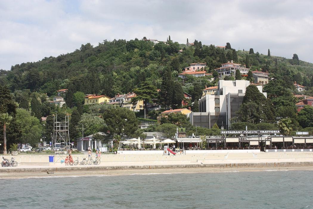 Sandee Portoroz Beach