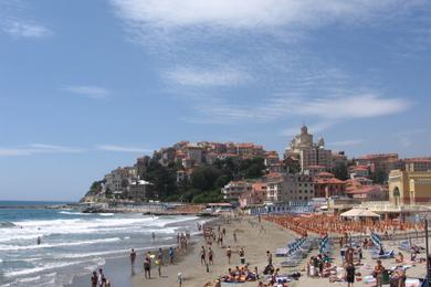 Sandee Beach Porto Maurizio