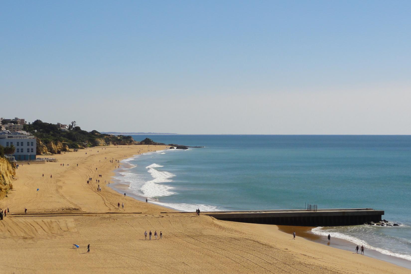 Sandee - Praia Do Inatel