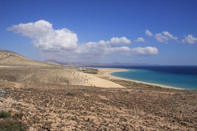 Sandee - Playa De Mal Nombre