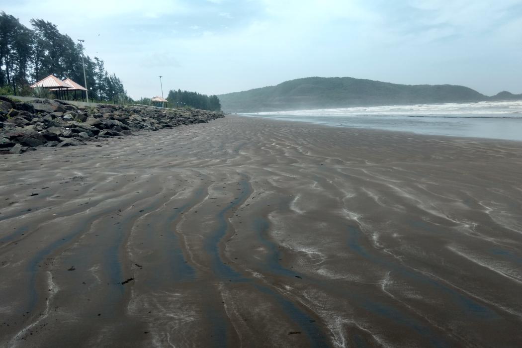 Sandee Shrivardhan Beach
