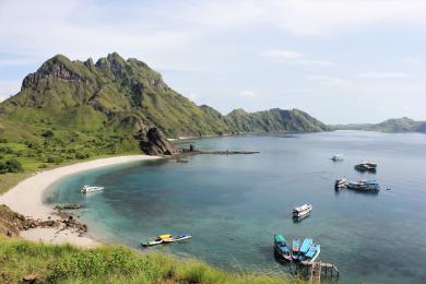 Sandee Komodo Beach Photo