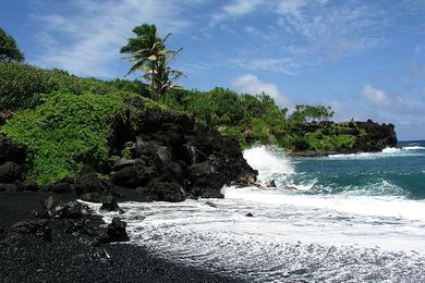 Sandee - Honokalani Black Sand Beach