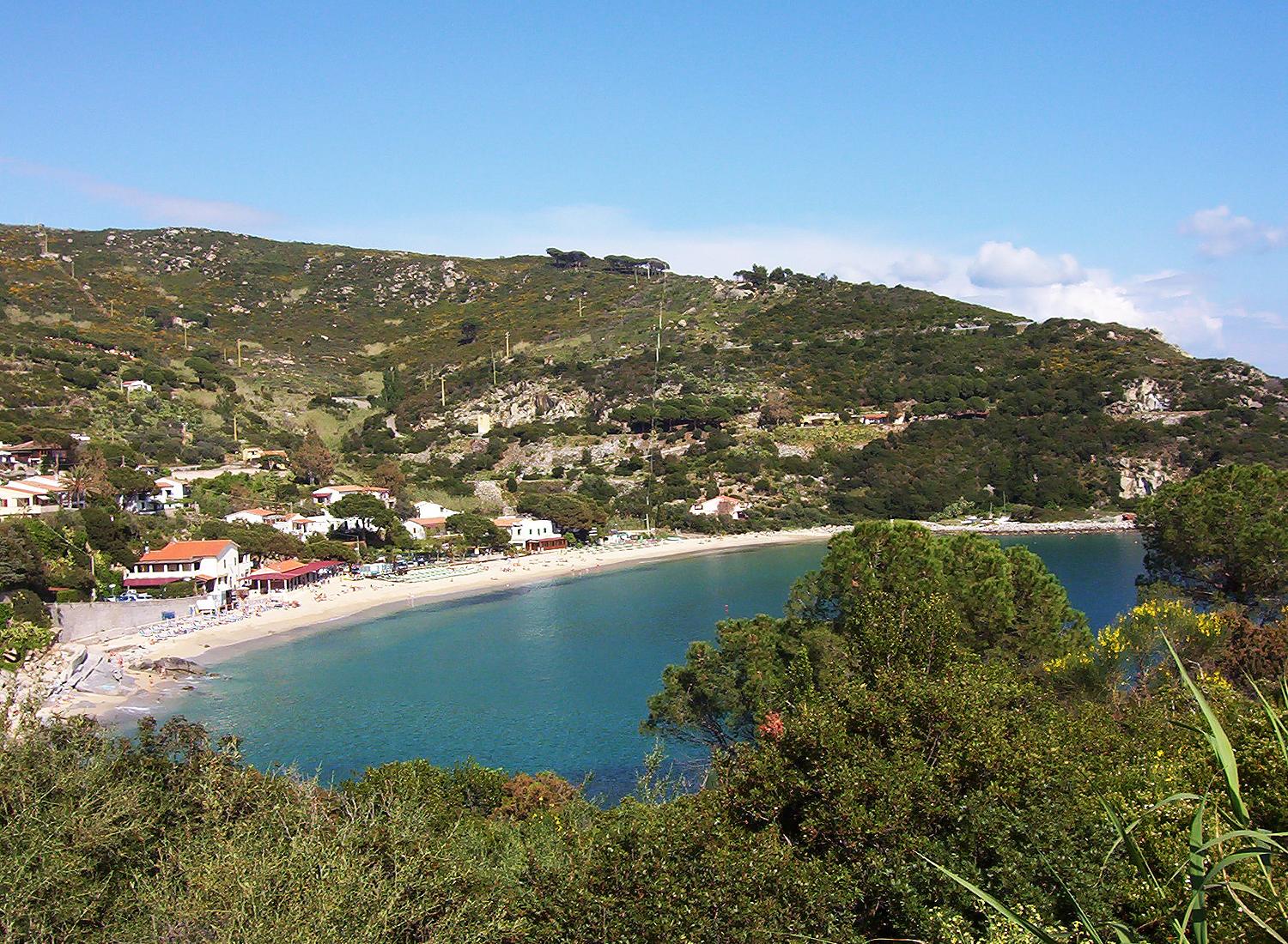 Sandee - Spiaggia Di Cavoli