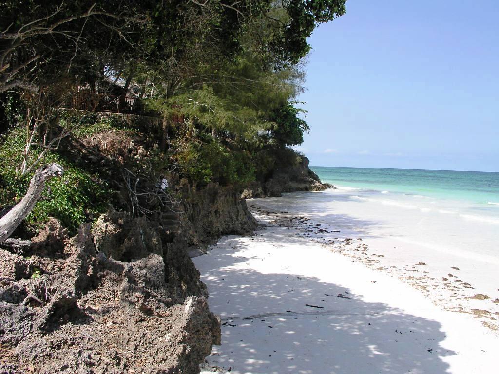 Sandee - Lantana Galu Beach
