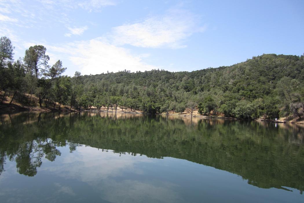 Sandee Lake Nacimiento Heritage Park