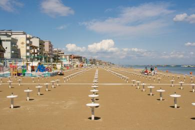 Sandee Solaria Igea Marina Beach Photo