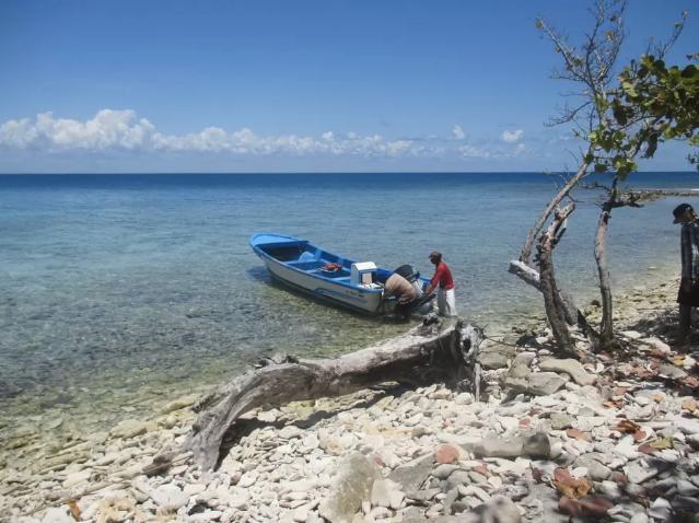 Sandee - Sandy Bay Sirpi Beach