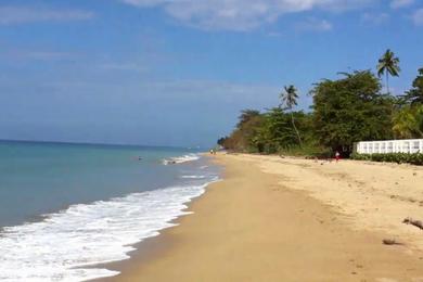 Sandee Corcega Beach