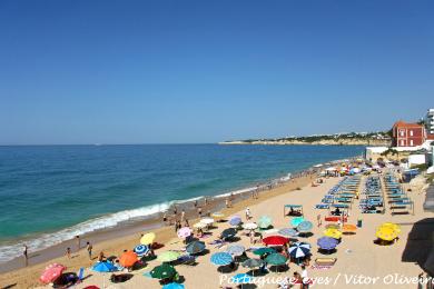 Sandee - Praia De Armacao De Pera