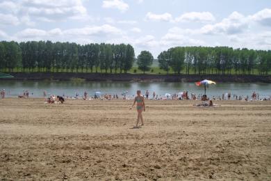 Sandee - Dniester River Beach