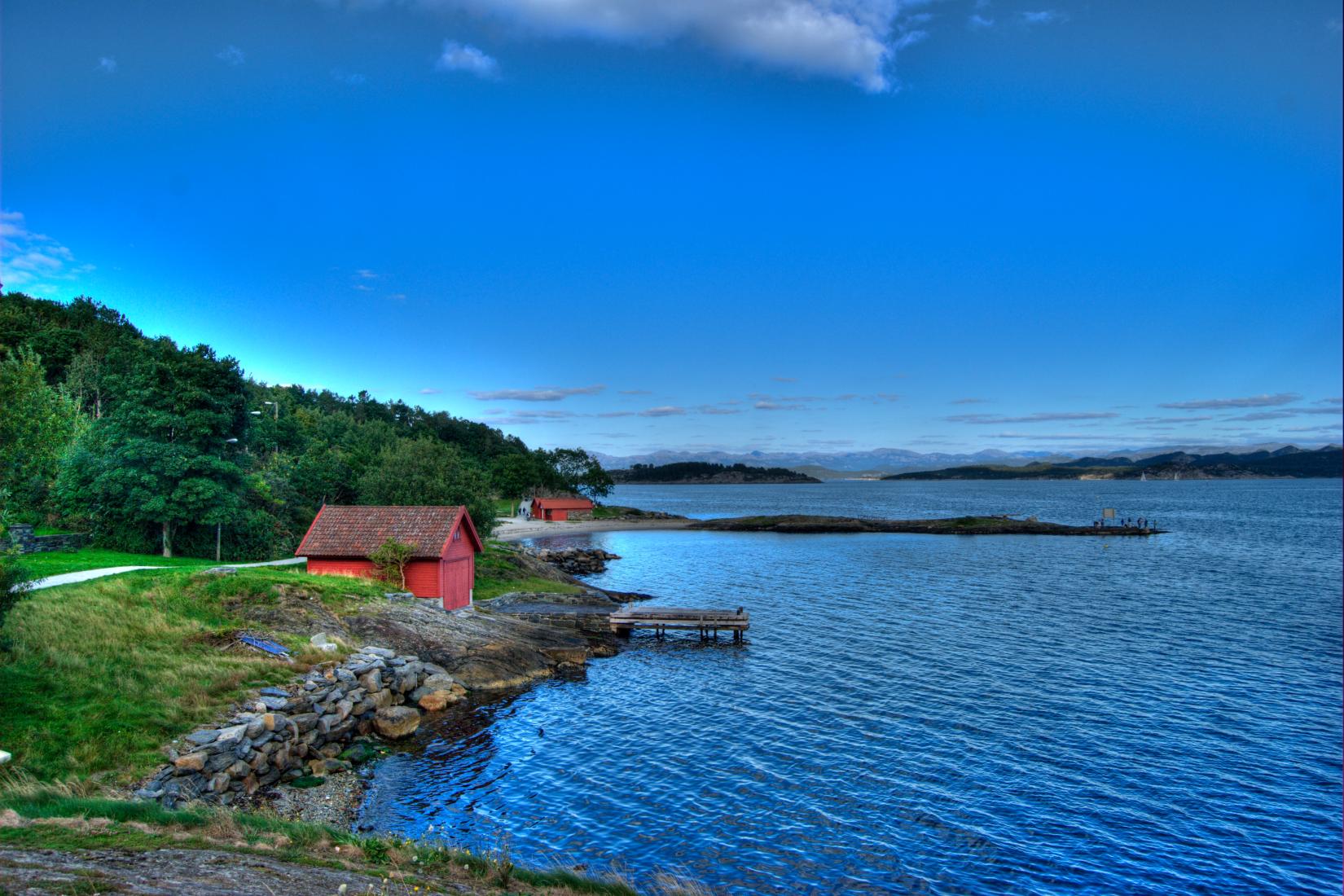 Sandee - Godalen Beach