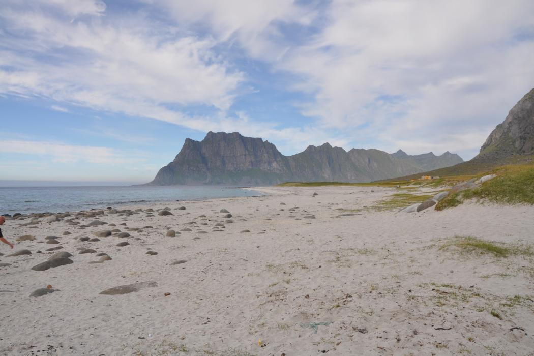 Sandee Uttakleiv Beach