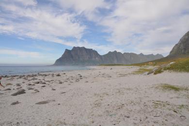 Sandee Uttakleiv Beach Photo