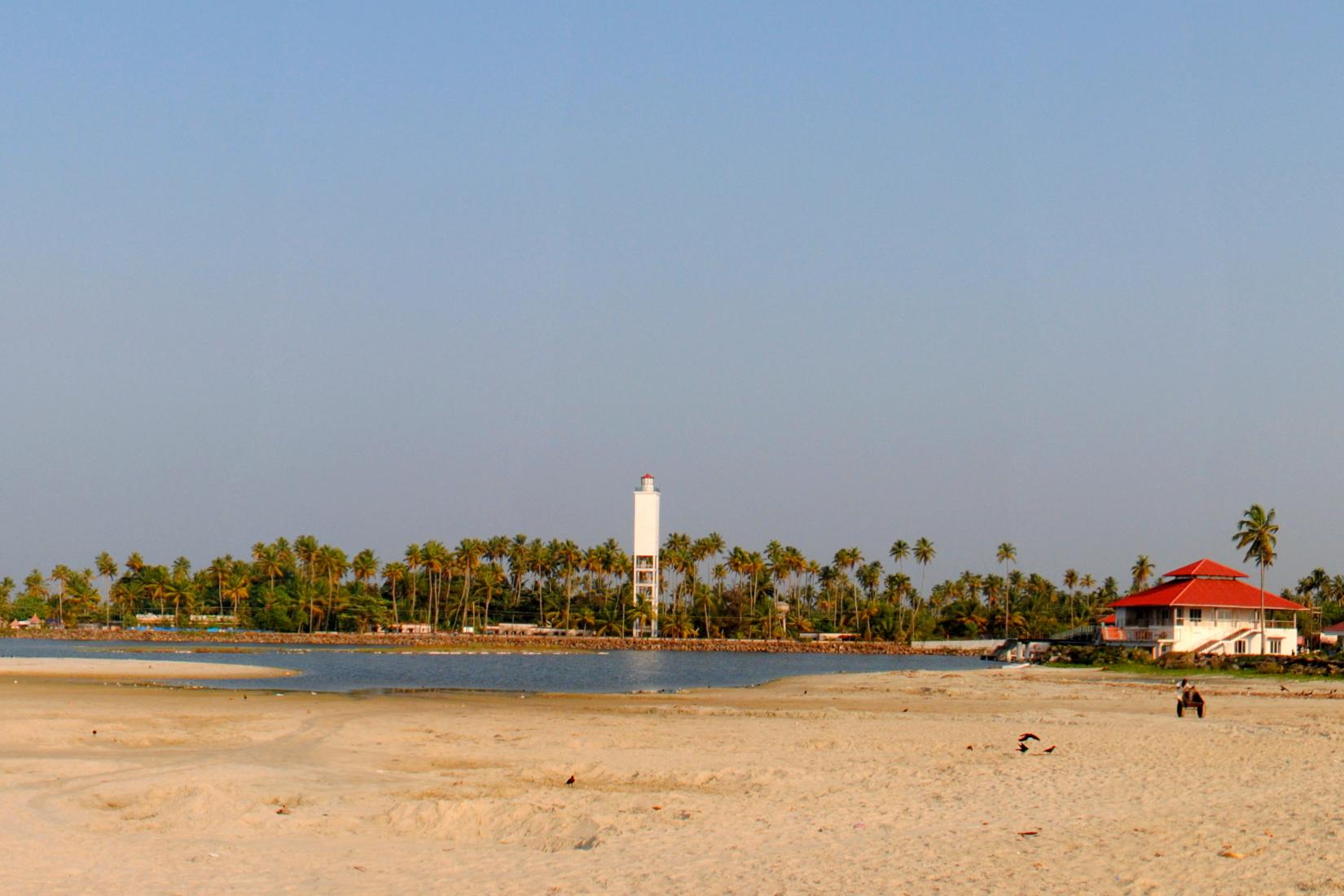 Sandee - Azheekal Beach