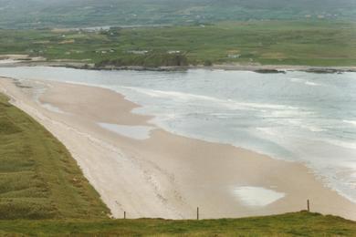 Sandee Five Fingers Strand Photo