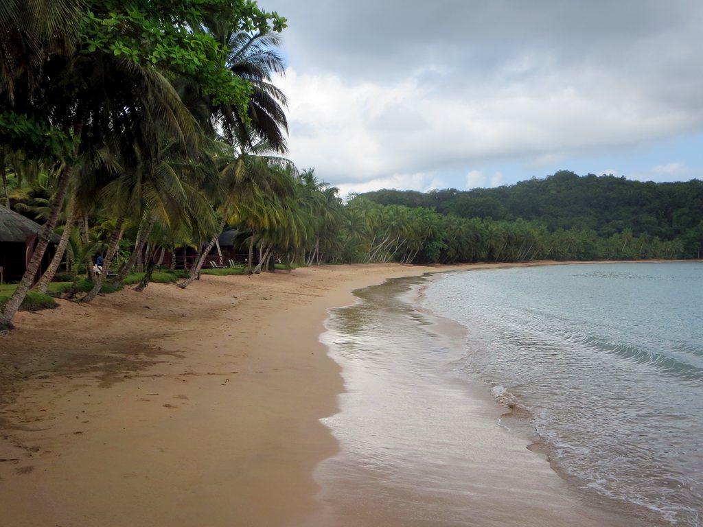 Sandee - Praia Bombom