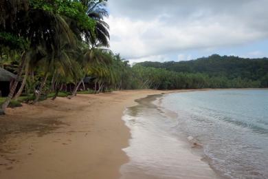 Sandee - Praia Bombom