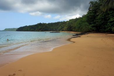 Sandee - Praia Bombom