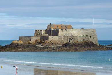 Sandee - Plage De L'Eventail