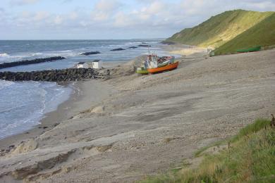 Sandee Lonstrup Beach