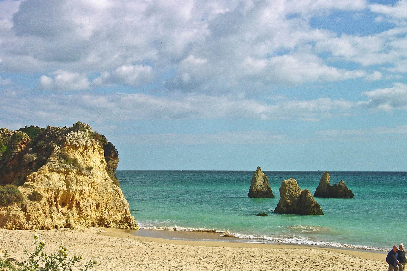 Sandee - Praia Dos Tres Irmaos