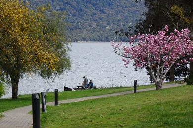 Sandee - Lake Te Anau