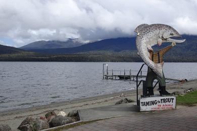 Sandee - Lake Te Anau