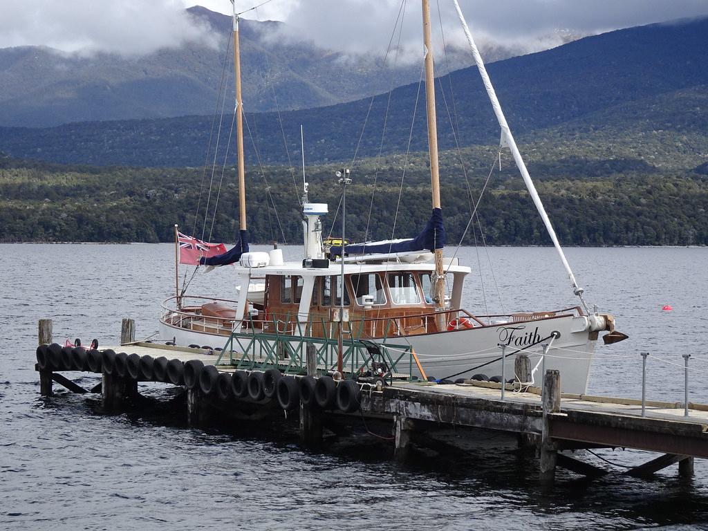 Sandee - Lake Te Anau