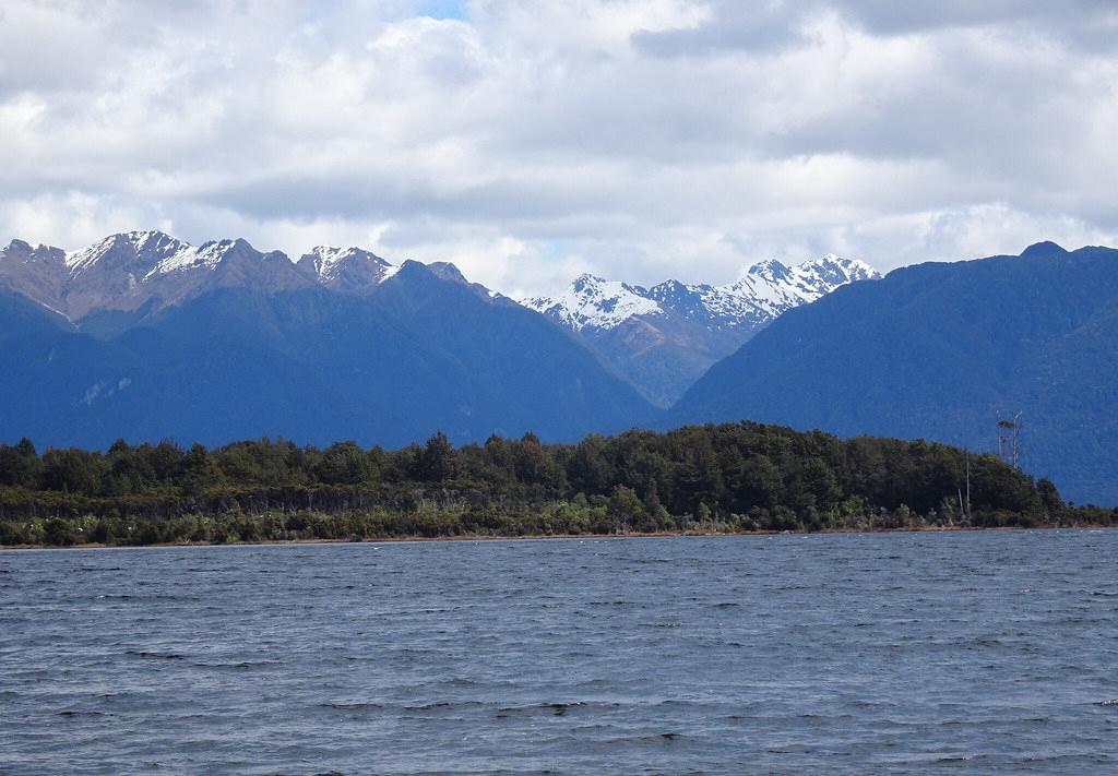 Sandee - Lake Te Anau