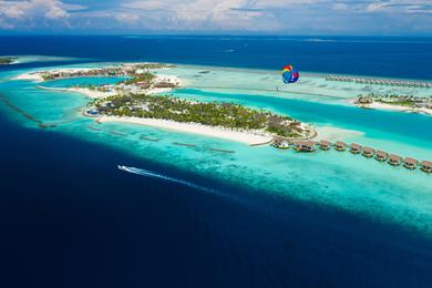 Sandee - Saii Lagoon Maldives, Curio Collection By Hilton